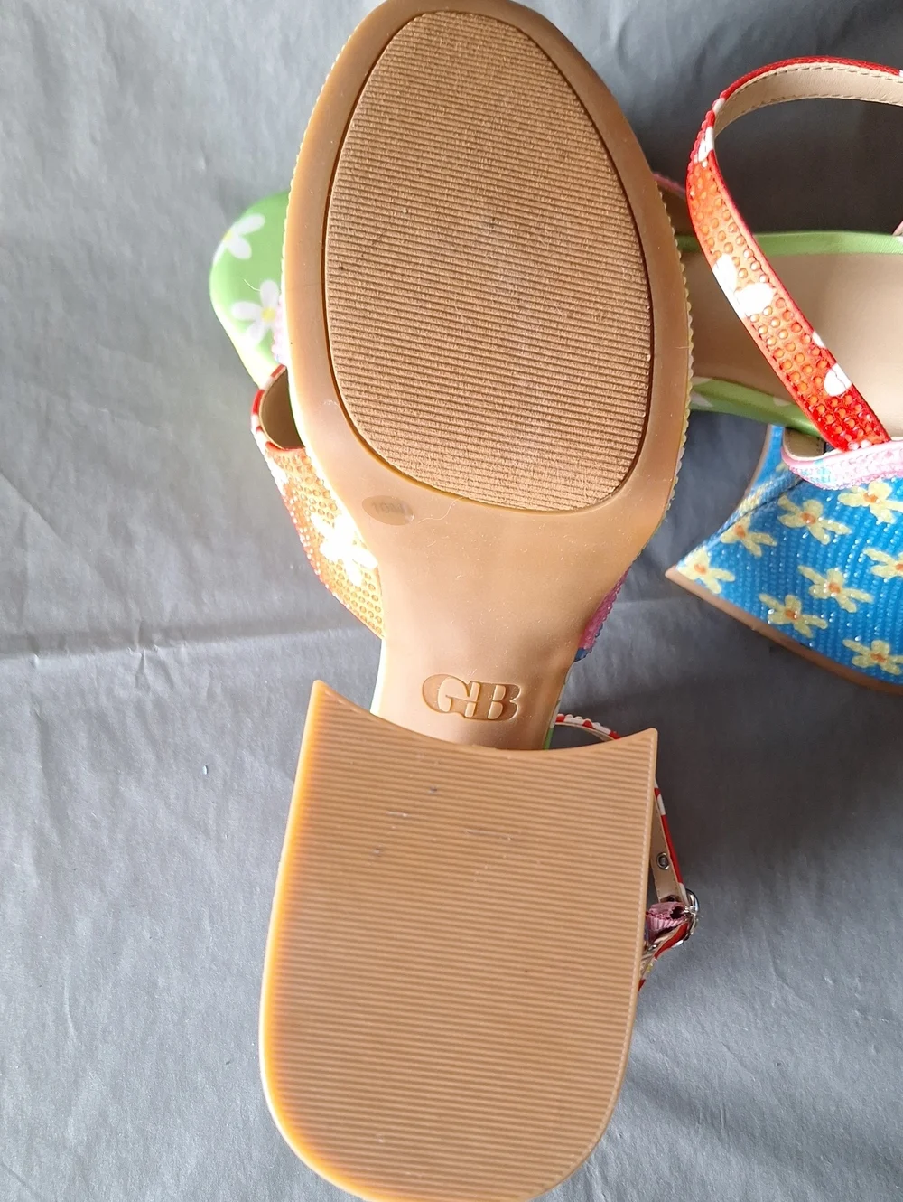 Gianni Bini Pink, Red & Green Floral Platform Wedges Size 10